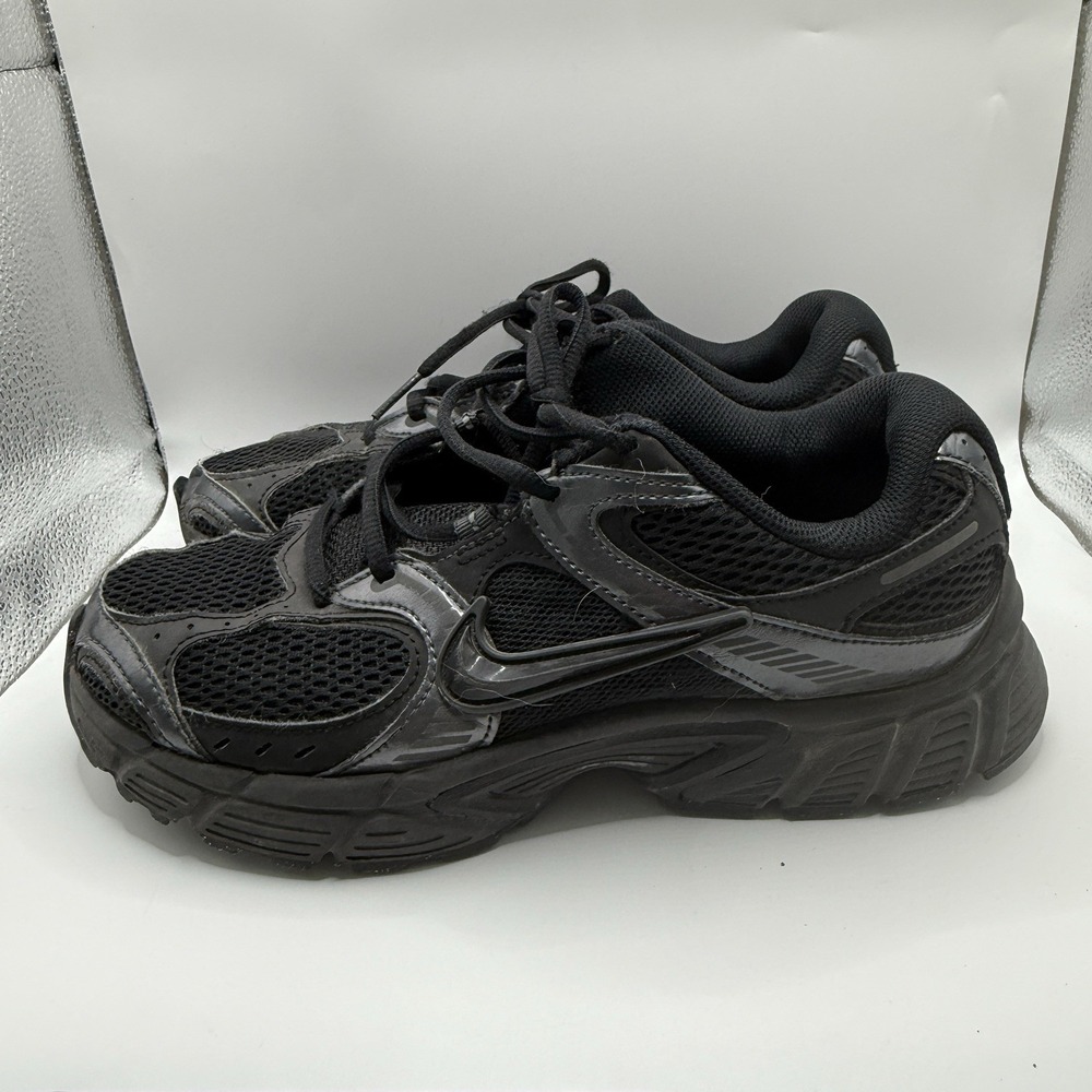 Nike V5 RNR Triple Black Shoes Men's 7.5 Activewear HJ5228-001 - Picture 4 of 8